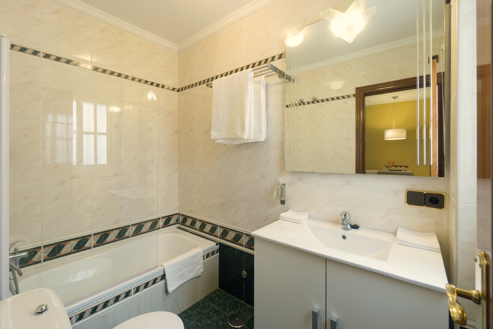 La Palmera Aparthotel Alhaurín el Grande Δωμάτιο φωτογραφία